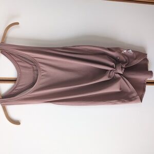 Lululemon Hawaiian Islands Love Tank *Pleated Red Dust 8